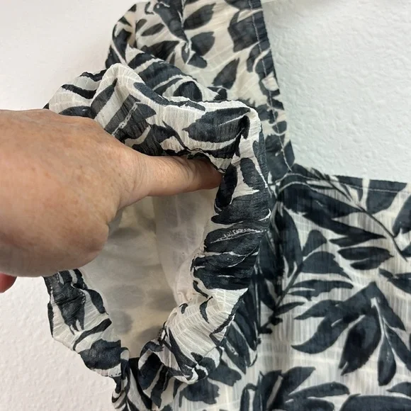 Hayden black & dark gray leaf print silk-organza - like square neck A line dress - Picture 3 of 8